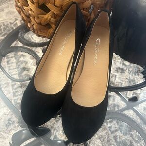 CL by Laundry Nima Black Wedge Pumps